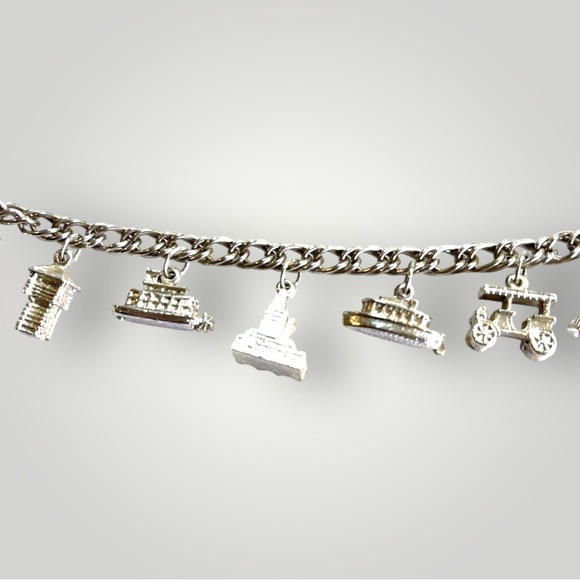 Vintage Disney Charm Bracelet - Picture 10 of 15
